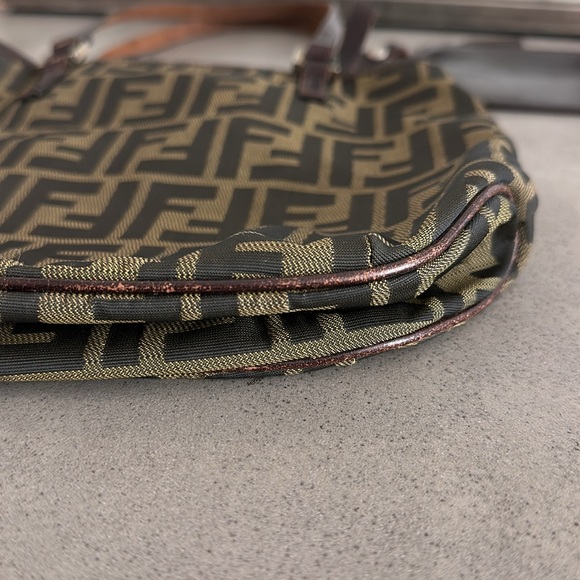 FENDI Zucca Canvas Tote Bag With Leather Pouch Vintage - Picture 4 of 13